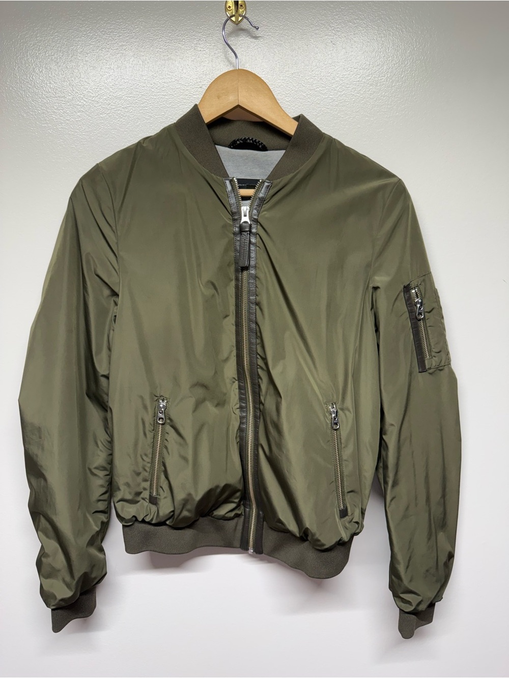 Aritzia Olive Green Men's Bomber Jacket